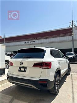Volkswagen Taos
